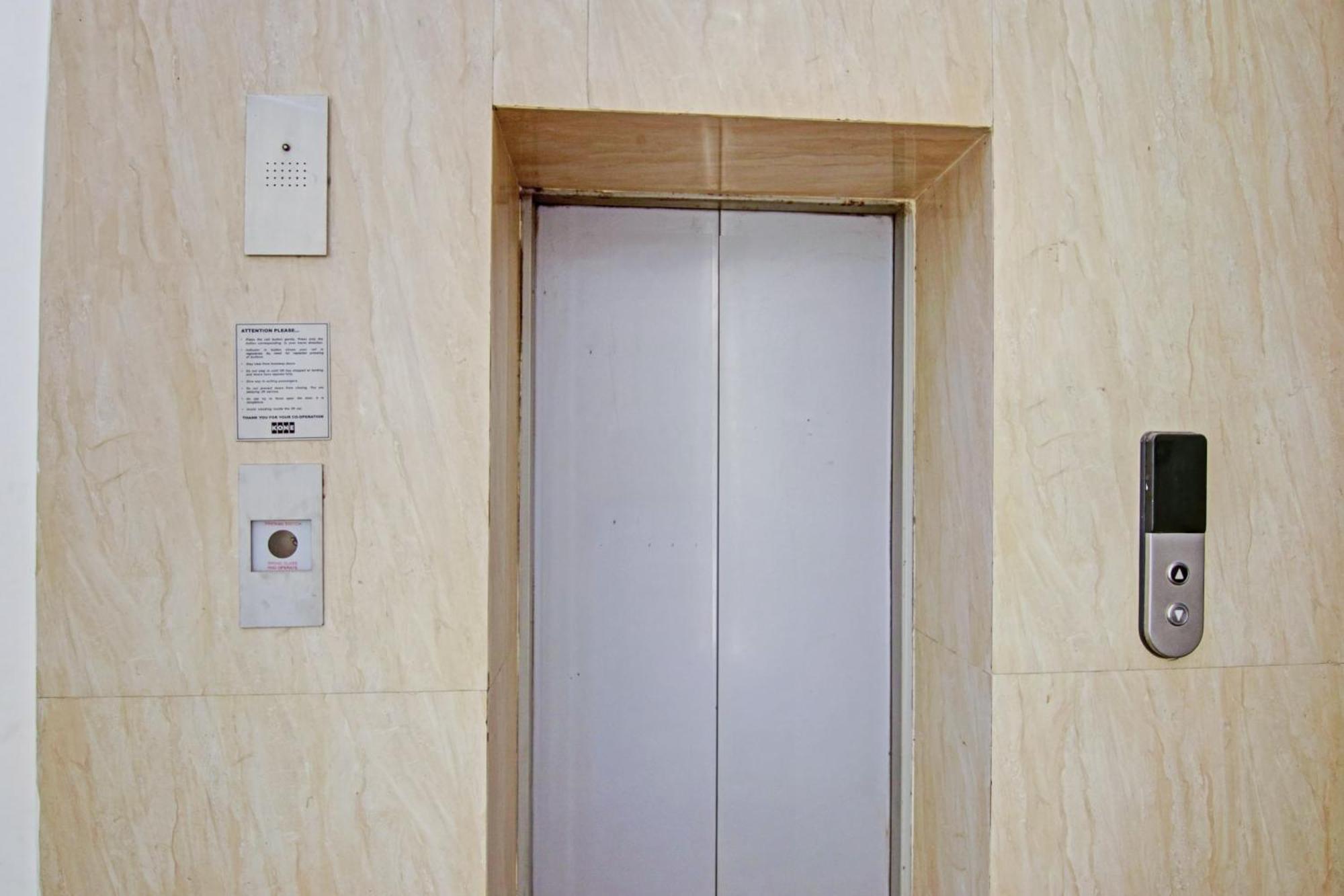 Hotel 19 West Nowe Delhi Zewnętrze zdjęcie