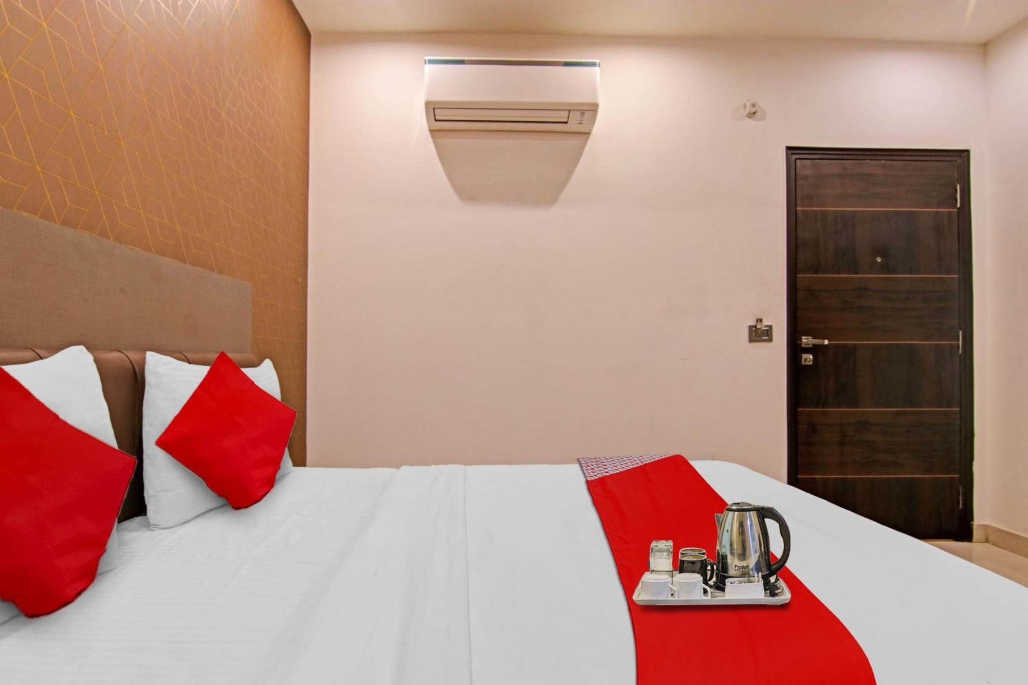 Hotel 19 West Nowe Delhi Zewnętrze zdjęcie